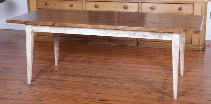 Tapered Leg Table