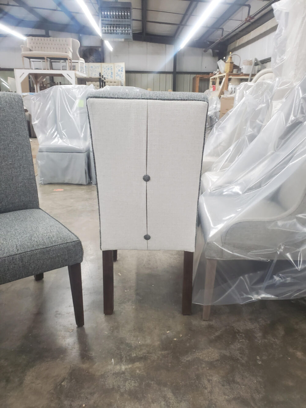 Button Back Chair - Image 6