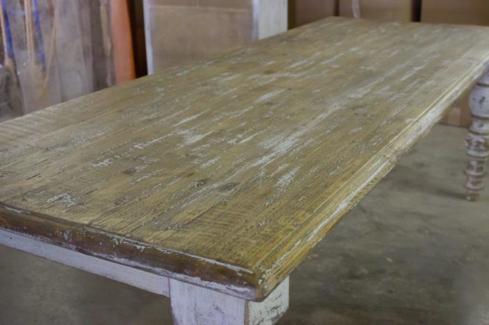 Antique Elmwood Table on Turned Leg