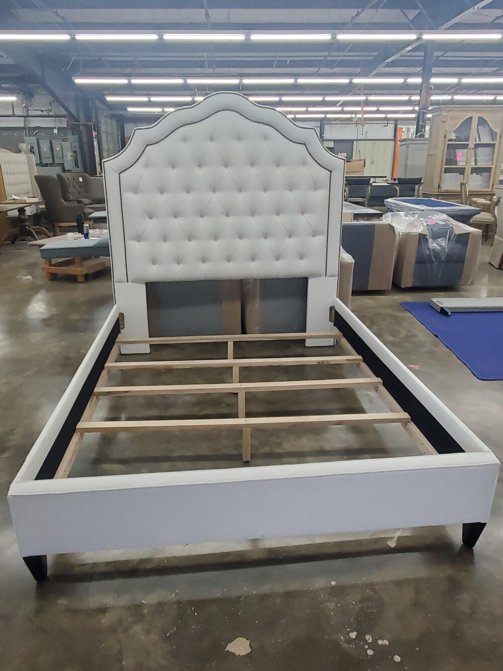 Mansfield Scalloped Headboard - Image 7