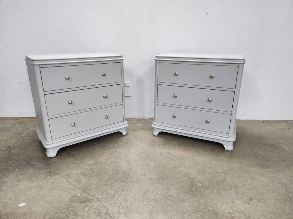 Pair of Vintage Nightstands - Image 2