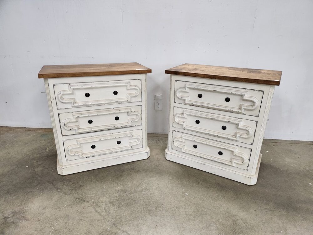 Pair of Three Drawer Chests - Image 2